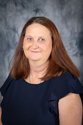 eels Mrs E ElsGrade 7 Deputy Grade Head