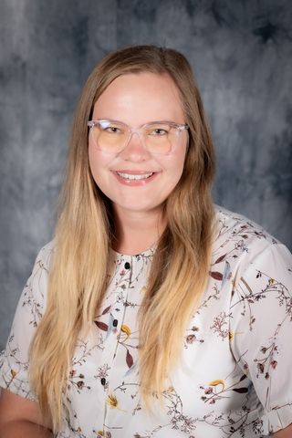 pcoetzee Ms P CoetzeeGrade 5 Class Teacher