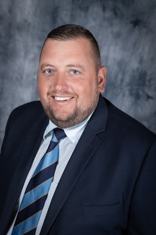 cdebeer Mnr C De BeerSport Koördineerder / Sport Co-Ordinator